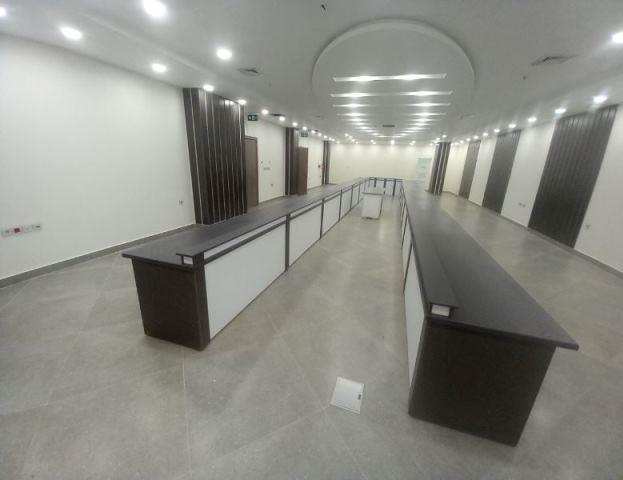 میز کنفرانس